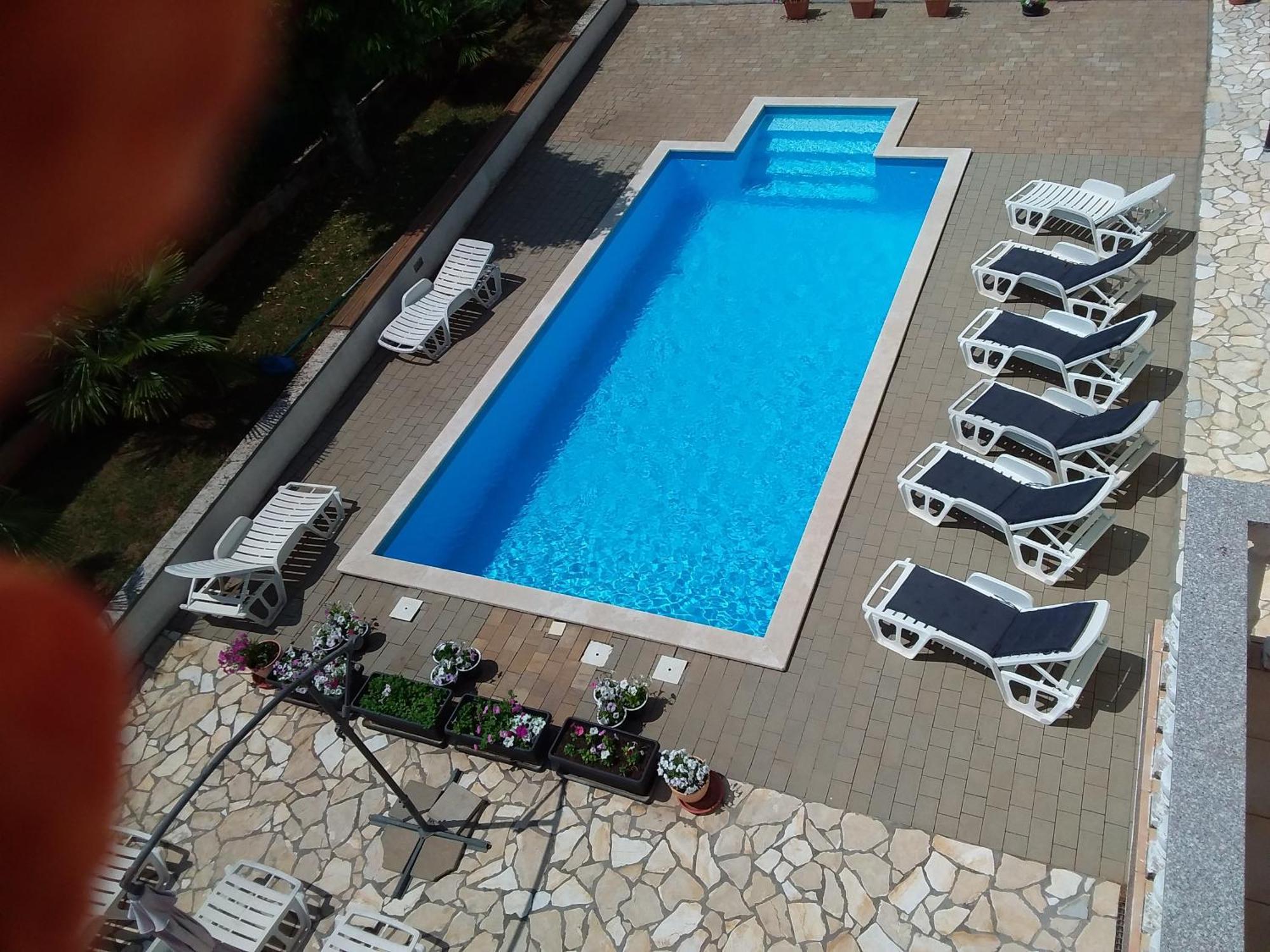 House Apartments Ariamare Poreč Buitenkant foto