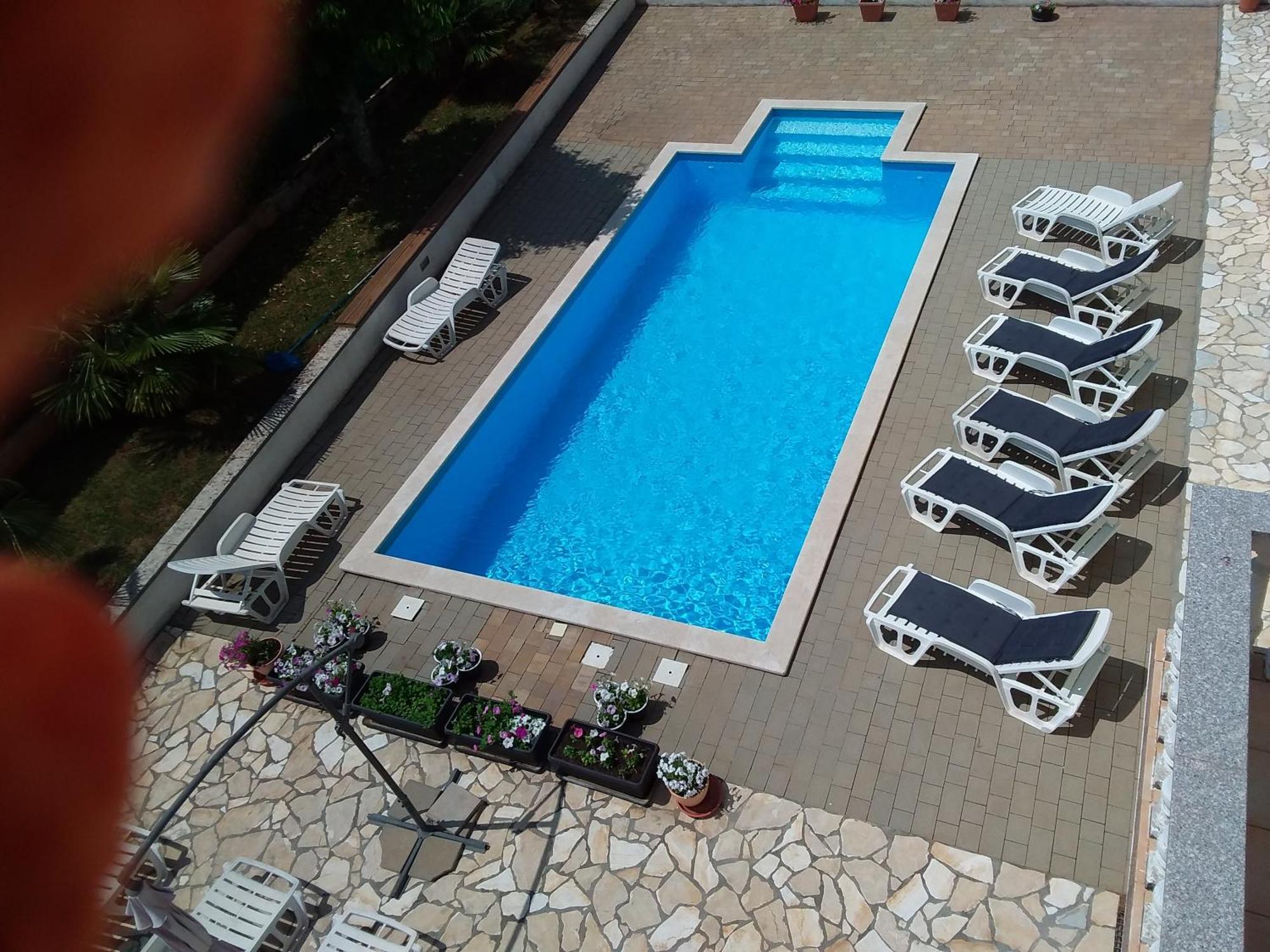House Apartments Ariamare Poreč Buitenkant foto