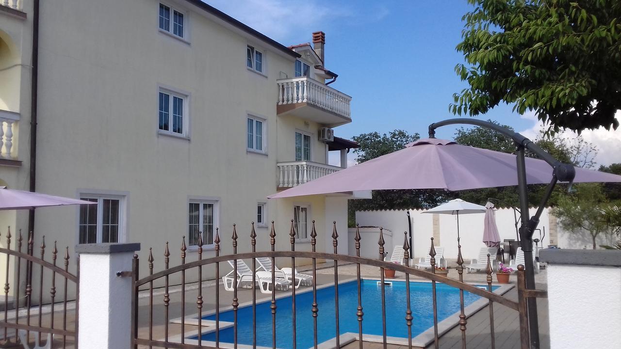 House Apartments Ariamare Poreč Buitenkant foto